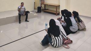 Foto Saat Perkuliahan di Ruang Utama Pepustakaan Umum Daerah Kota Baubau