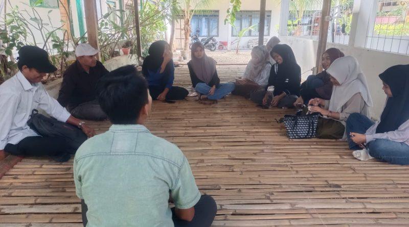 Gode-Gode sebagai Sarana Belajar Mahasiswa Prodi APD Dalam Menghidupkan Tradisi dan Menumbuhkan Gagasan