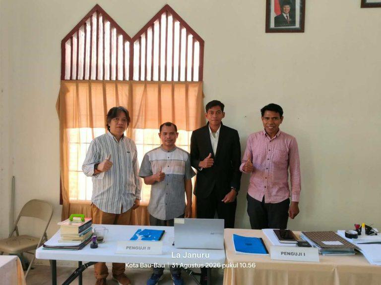 Ketika Teknologi Memangkas Jarak Pelayanan: Mahasiswa APD Ungkap Tantangan Digitalisasi Administrasi Kependudukan di Desa Manuru